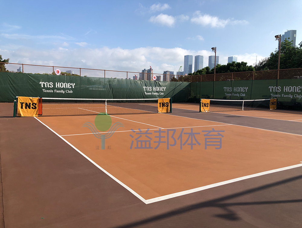 網(wǎng)球場價格以及建設(shè)要求，溢邦體育承建深圳網(wǎng)紅運(yùn)動網(wǎng)球場
